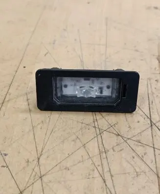 BMW X5 F15 Number plate light 632671932932 63267193293 267193293