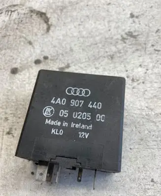 Audi A6 S6 C4 4A Other relay 4a0907440