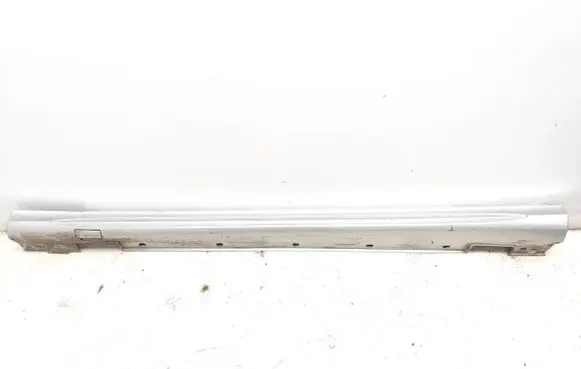 Mercedes-Benz E AMG W213 Sill/side skirt trim A212690XX40
