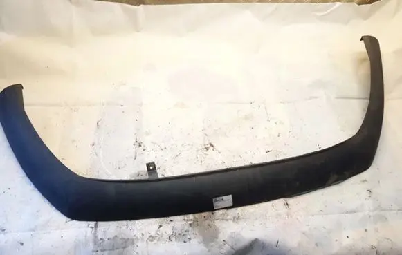 Volvo V50 Front bumper lip 