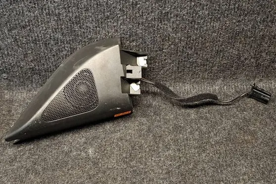 Volkswagen PASSAT B6 Front door high frequency speaker 3C0837993 3C0035411