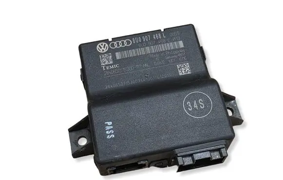 Audi Q3 8U Gateway control module 8U0907468L 2840650115300