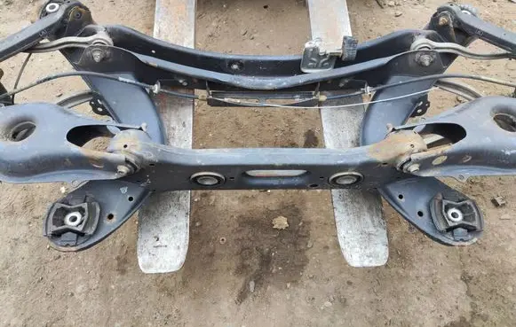 Mercedes-Benz C W204 Rear axle beam 