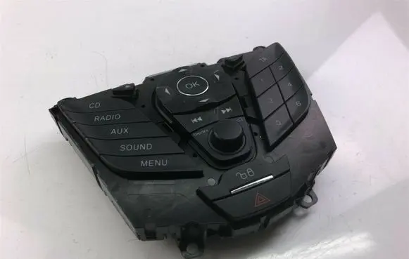 Ford Focus Climate control unit AM5T18K811AD S597