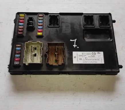 Ford Transit Comfort/convenience module 8C1T14A073CG 5WK48948A
