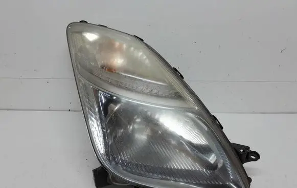 Toyota Prius (XW20) Headlight/headlamp 