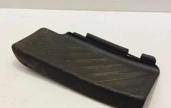 Volkswagen PASSAT B8 Foot rest pad/dead pedal 5Q1864777B