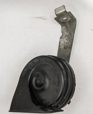 Dodge Challenger Horn signal 68302644AC
