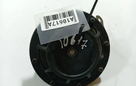 Mercedes-Benz 100 W631 Horn signal