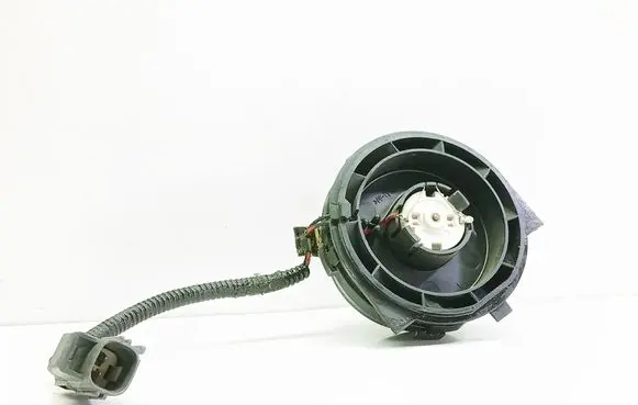 Volvo S80 Engine control unit/module fan 8666595