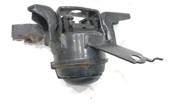 Toyota Yaris Engine mount vacuum valve 