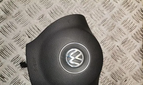 Volkswagen Tiguan Steering wheel airbag 1T0880201AA
