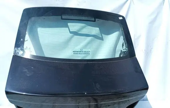 Tailgate/trunk/boot lid