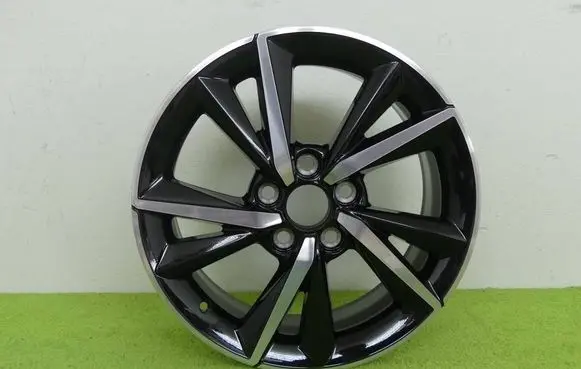 Toyota Avensis T270 R17 alloy rim PW457-02001 42611-YY680
