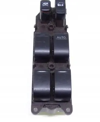 Toyota Previa (XR30, XR40) II Quarter vent window switch 8404028010