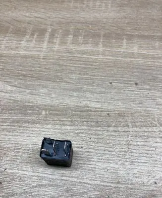Opel Zafira A Other relay 24432680