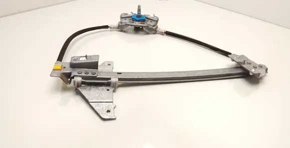 Rear door manual window regulator