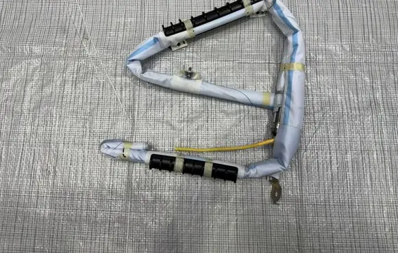 Hyundai Bayon Roof airbag 