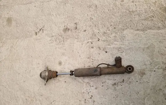 Volkswagen Scirocco Rear shock absorber/damper