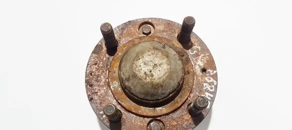 Mitsubishi Space Star Rear wheel hub