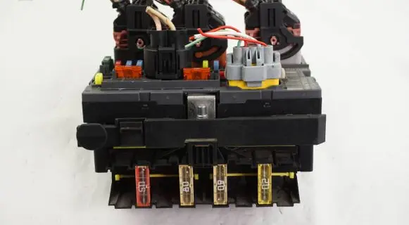 Peugeot 308 BSM Control unit 9666700580