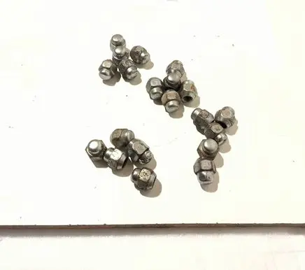 Nuts/bolts