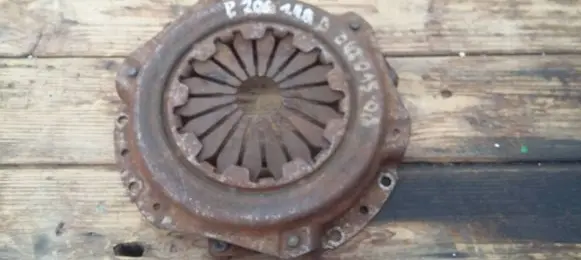 Peugeot 206 Pressure plate 