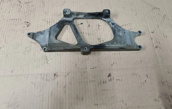 Volkswagen Amarok EGR valve cooler bracket 03L131535E