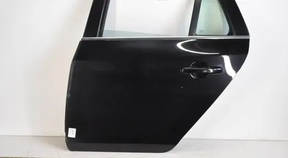 Volvo V60 Rear door 