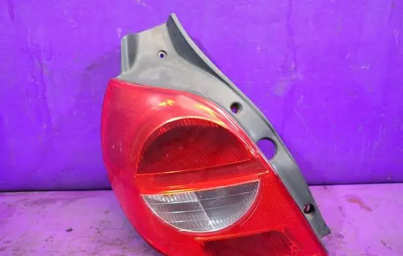 Renault Clio III Rear/tail lights 