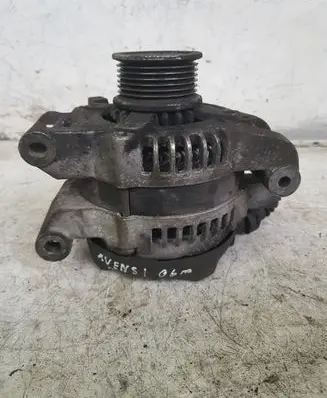 Toyota Avensis T250 Generator/alternator