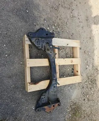 BMW 7 E32 Front subframe