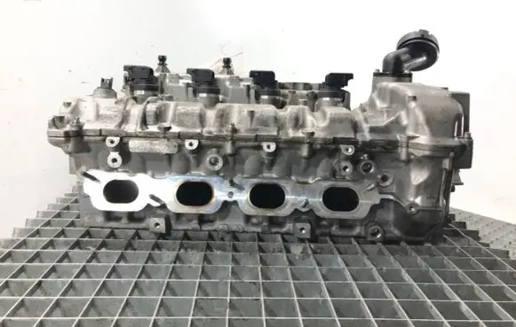 BMW 7 F01 F02 F03 F04 Engine head 7573934