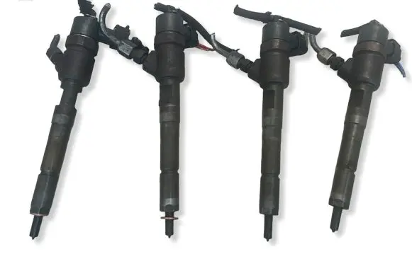 Citroen C4 I Fuel injectors set 0445110183
