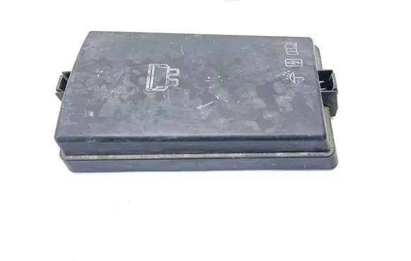 Volkswagen Golf VII Fuse box cover 5Q0937132A