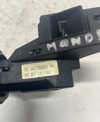 Ford Mondeo MK I Indicator stalk 95BG13B302AA
