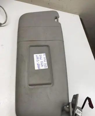 BMW 5 E60 E61 Sun visor 7066650