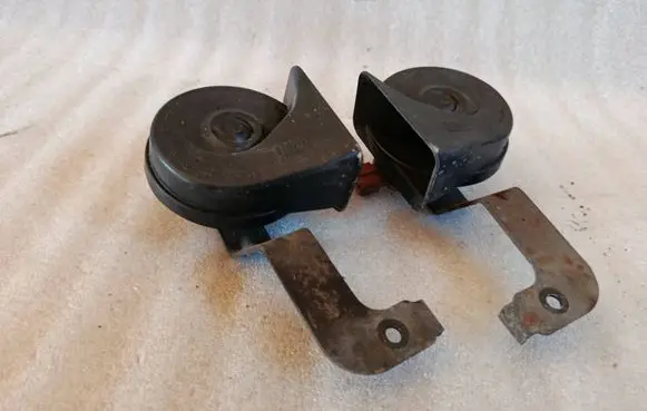 Volvo S40 Horn signal 0055306
