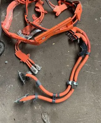 Lexus IS III XE30 Positive wiring loom 