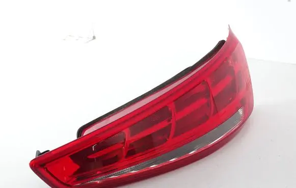 Audi Q3 8U Rear/tail lights 8U0945094