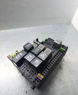 Ford Galaxy Fuse box set 7m0937025D
