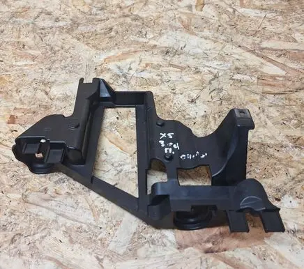 BMW X5 E53 Headlight/headlamp mounting bracket 224568 6927798 63126927798