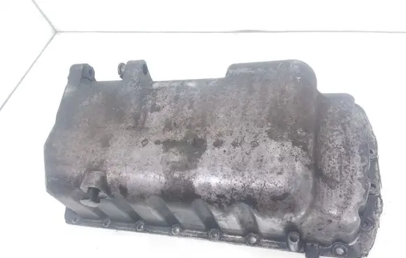Oil sump