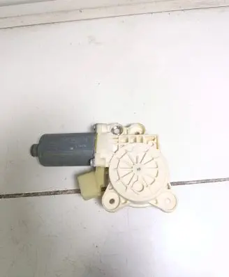 Mercedes-Benz E W211 Front door window regulator motor A2118203042 0130821971 993627101