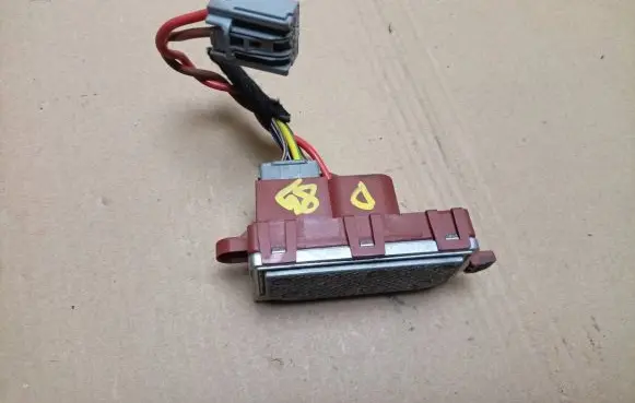Ford Escape III Heater blower motor/fan resistor 6G9T-19E624-FB
