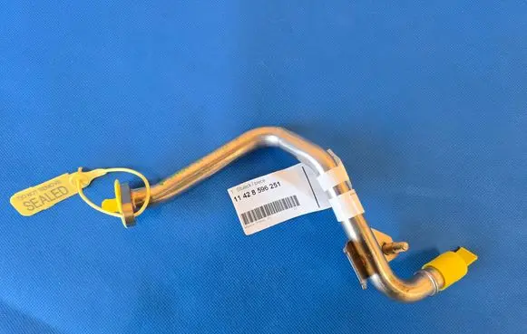BMW X3 G01 Turbo turbocharger oiling pipe/hose 8596251