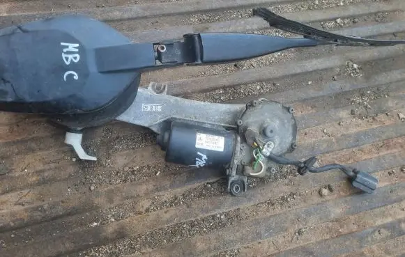 Mercedes-Benz C AMG W202 Wiper motor 403877