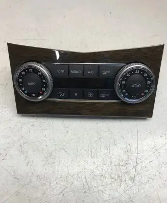 Mercedes-Benz C W204 Climate control unit 2048300590