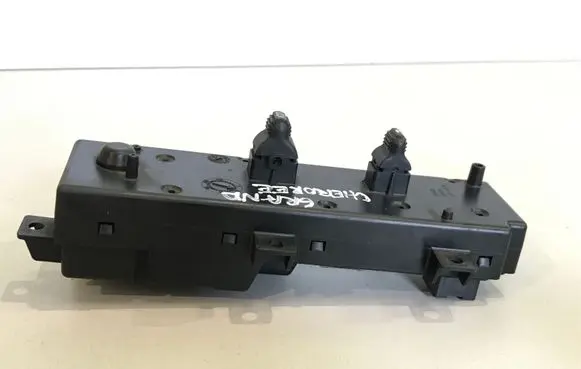 Jeep Grand Cherokee (WJ) Electric window control switch 5HB64DX9AA