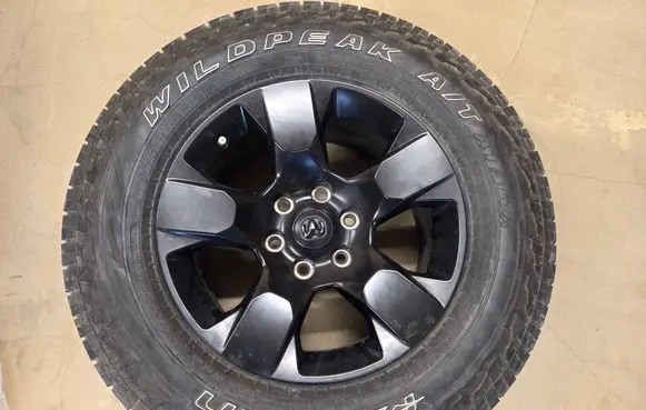 Ram 1500 DT R18 spare wheel K5DV4621